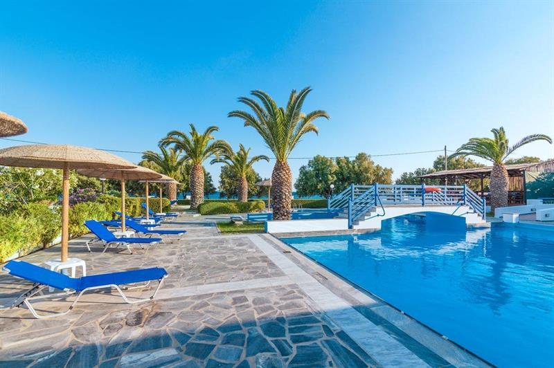 Zefiros Beach Hotel Mykali Екстериор снимка